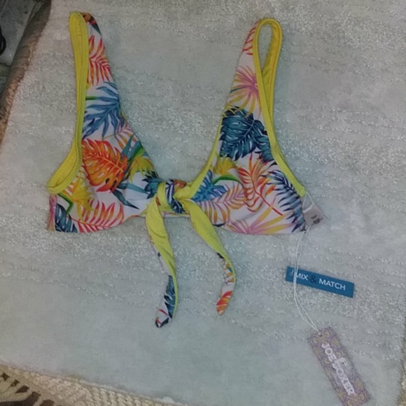 Joe Boxer Other - nwt joe boxer women's medium bikini top
